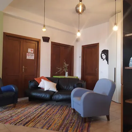 Pensión In Bb - Note Di Stelleresort In Marrubiu